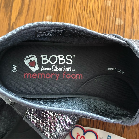 BOBS BY Skechers Size 6W NWT - Picture 6 of 8